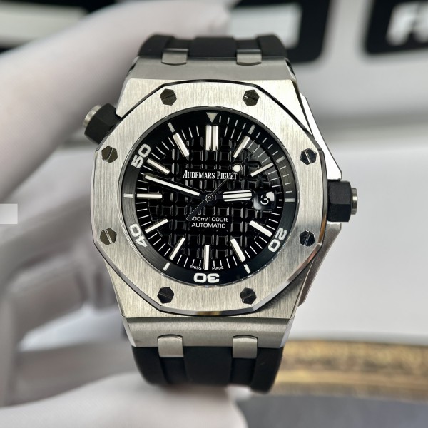 Audemars Piguet Royal Oak Offshore 15720ST.OO.A027CA.01