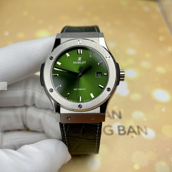 Đồng Hồ Hublot Classic Fusion Green 42mm