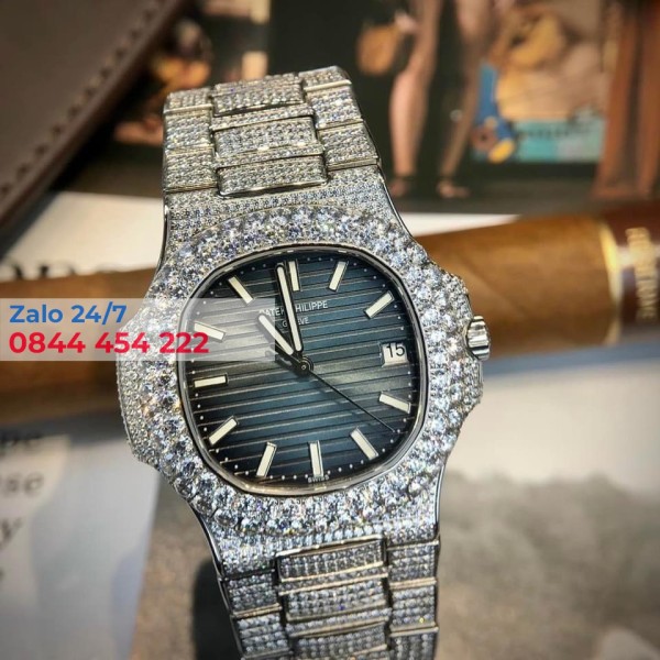 Đồng hồ Patek Philippe Nautilus 5711 Full Diamonds