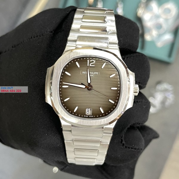 Đồng Hồ Patek Philippe Nautilus 7118/1A-011