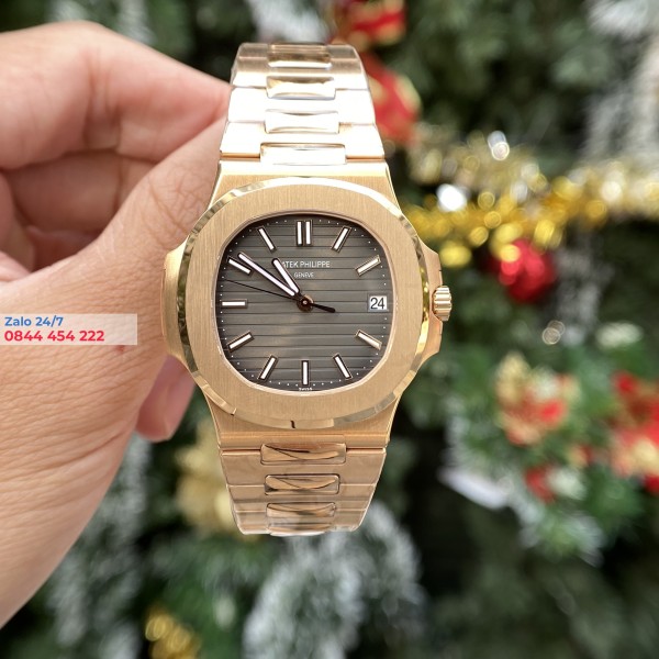 Đồng Hồ Patek Philippe Nautilus 5711/1R-001 Rose Gold