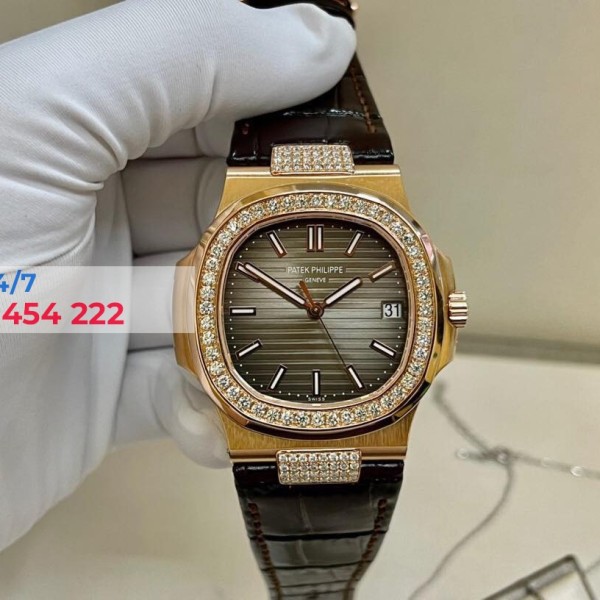 Đồng Hồ Patek Philippe Nautilus 5711 diamonds moissanite