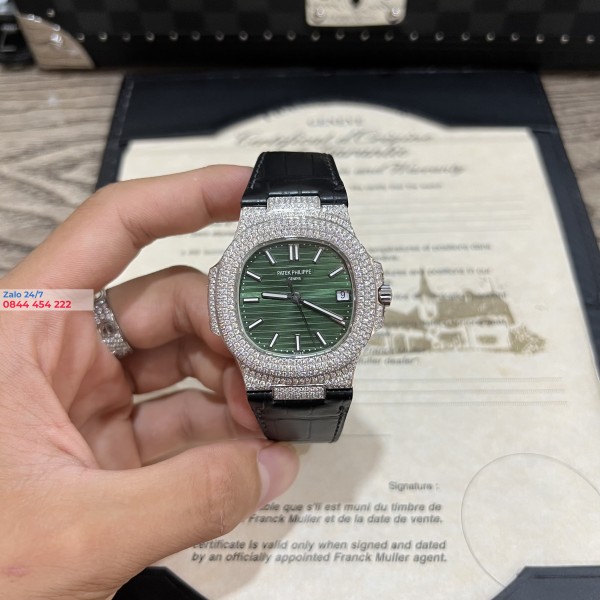 Đồng Hồ Patek Philippe Nautilus 5711 Rep 1:1 Diamonds