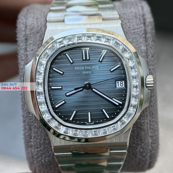 Đồng Hồ Patek Philippe Nautilus Replica 5711/1A-010 Viền Kim