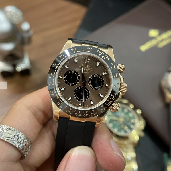 Đồng Hồ Rolex Cosmograph Daytona 116515LN Mặt Số Chocolate Cọc Số Dạ Quang