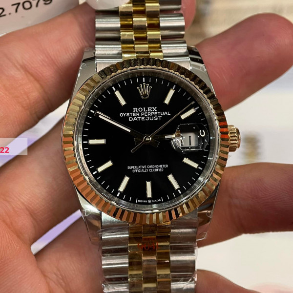 Đồng Hồ Rolex Datejust 41 126333 Mặt Số Đen Cọc Số Dạ Quang