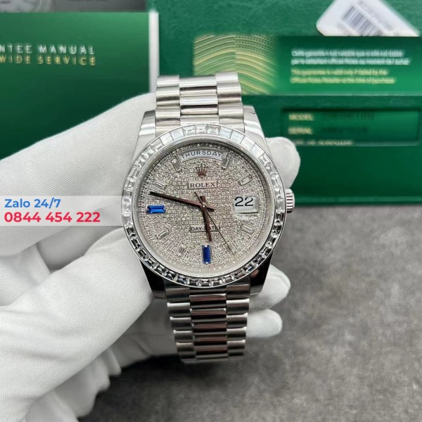 Đồng Hồ Rolex Day-Date 228349 Mặt Số Kim Cương Chế Tác Vàng Trắng Nguyên Khối 18k