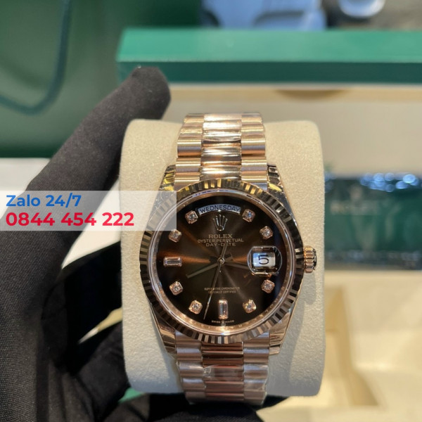 Đồng Hồ Rolex Day Date 36 118238 Mặt Số Đá Bulls Eye