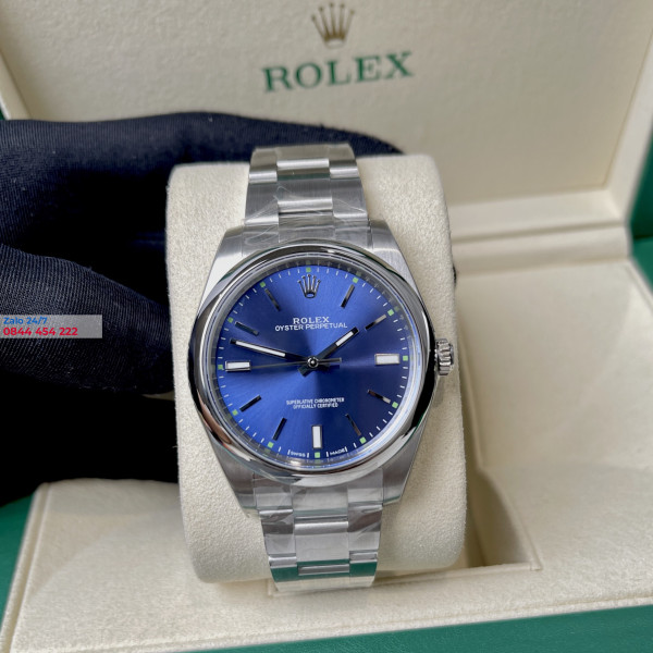 Đồng Hồ Rolex Oyster Perpetual 41 124300 Mặt Số Xanh Dương