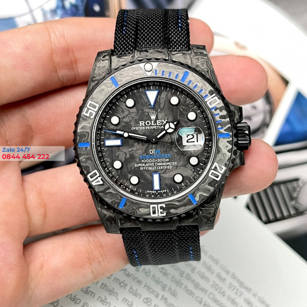 Đồng hồ Rolex Submariner Date Replica Carbon Diw