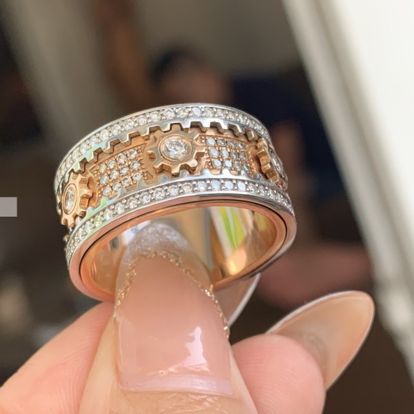 Nhẫn Chế Tác Vàng 10K Kim Cương Moissanite