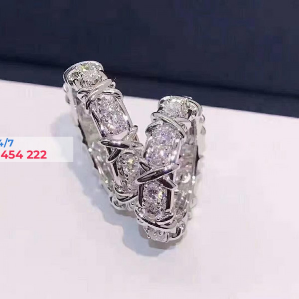 Nhẫn Love Chế Tác Vàng Trắng 18K 