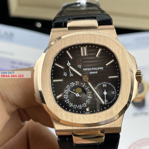 Patek Philippe Nautilus 5712 Rose Gold chế tác vàng khối 18k