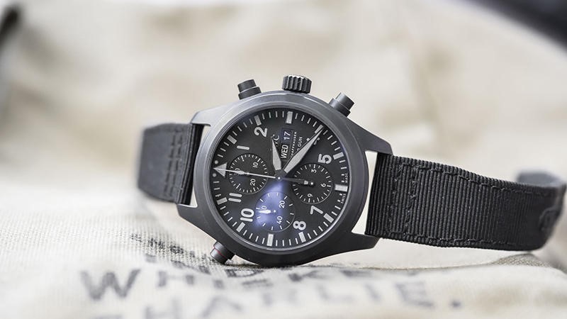 Chronograph là mẫu đồng hồ đặc biệt ngay từ ngoại hình thiết kế