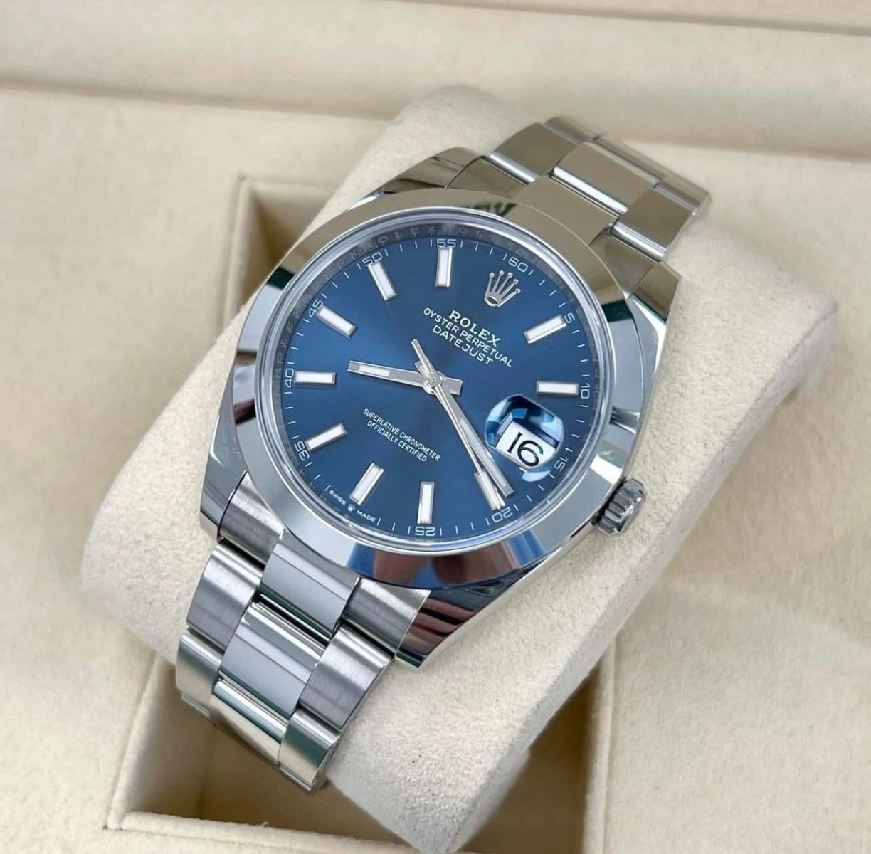 Rolex Date Just - chưa bao giờ lỗi mốt