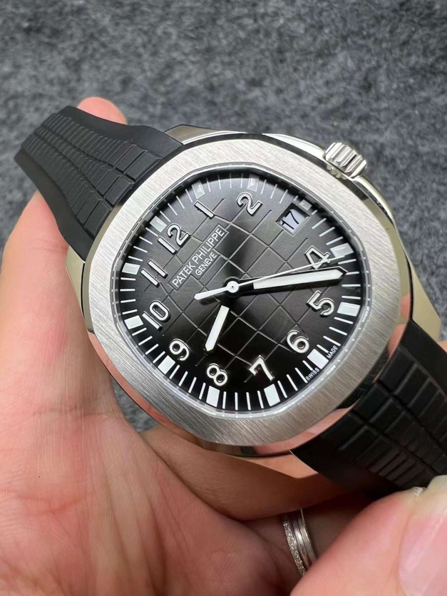 Lựa chọn Patek Philippe Aquanaut 5167 cận auth uy tín đảm bảo lợi ích