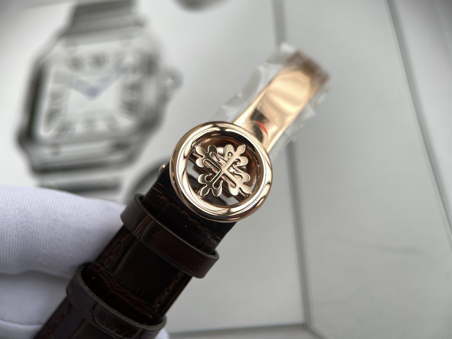 Mua sản phẩm patek philippe complications 5205r replica tại địa chỉ uy tín