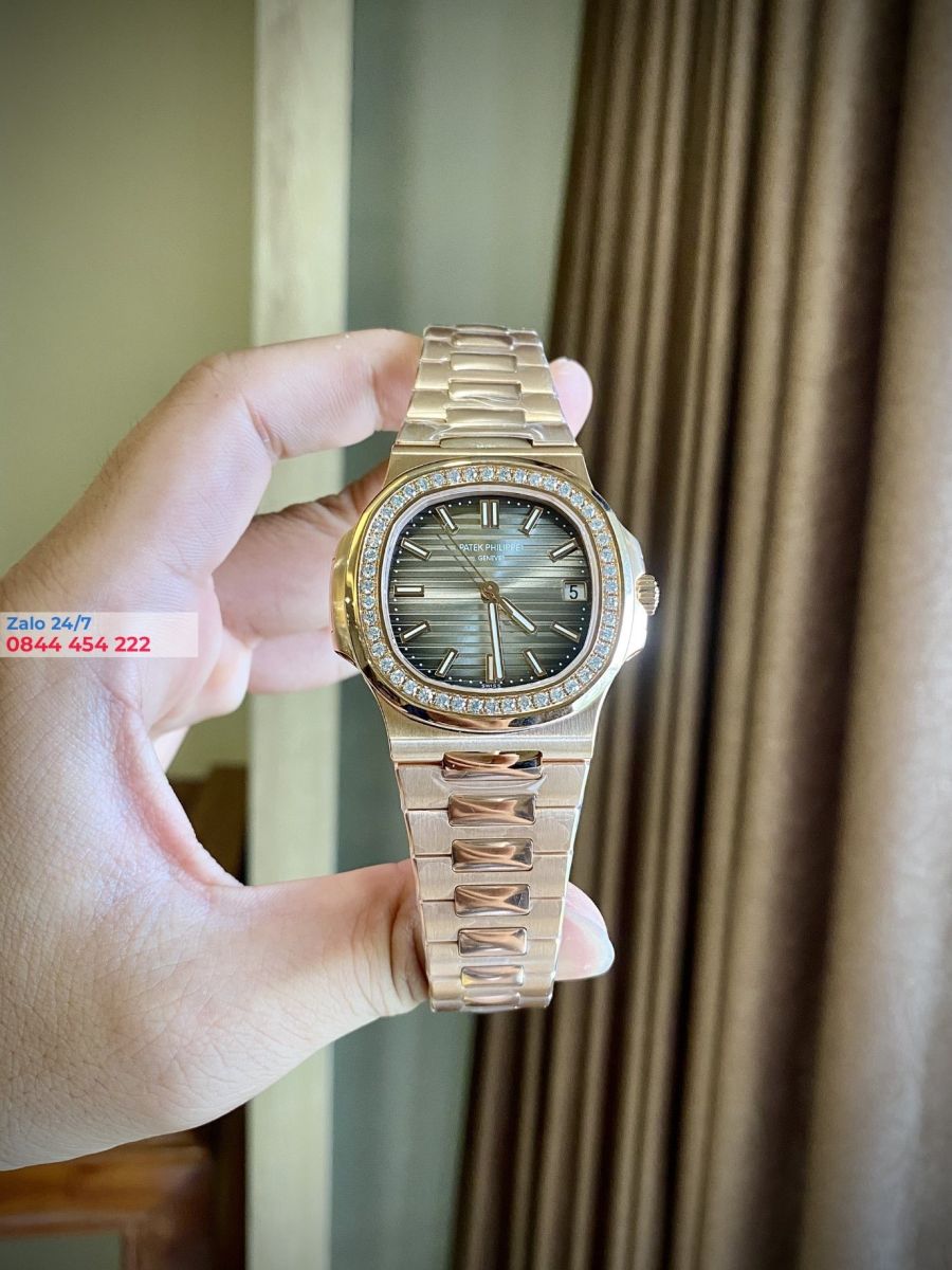 Đồng hồ Patek Philippe Nautilus 5711/1R-001 40mm siêu cuốn hút