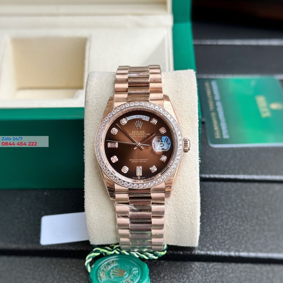 Giá bán đồng hồ Rolex rep mềm mại