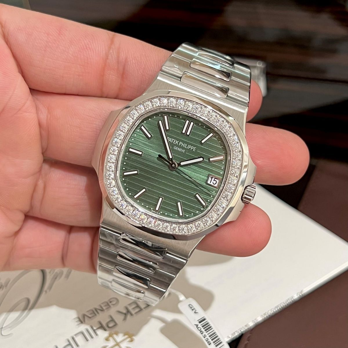 Sự cải tiến của Patek Philippe Nautilus 5711 mang tính cách mạng