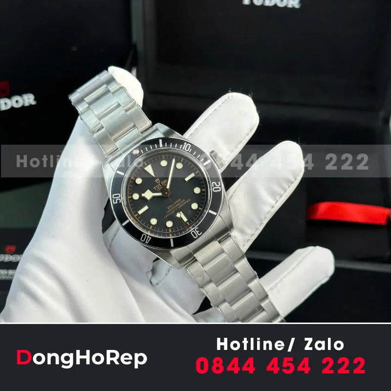Đồng Hồ Tudor Black Bay Fifty Eight M79030N Replica 11 Mặt Đen Blue Nhà Máy ZF 39mm